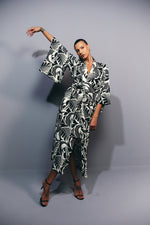 Carregue a imagem no visualizador da Galeria, Kimono Laura